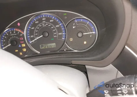 2010 Subaru Forester 2.5X from USA, damaged, VIN JF2SH6BC6AH762667